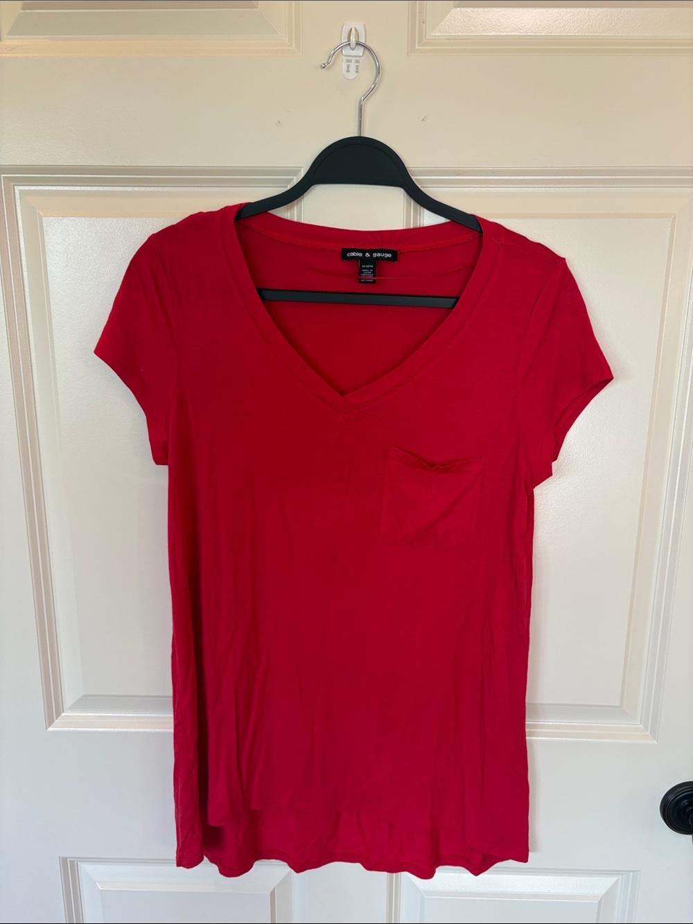 Cable & Gauge V-Neck Tee (M)